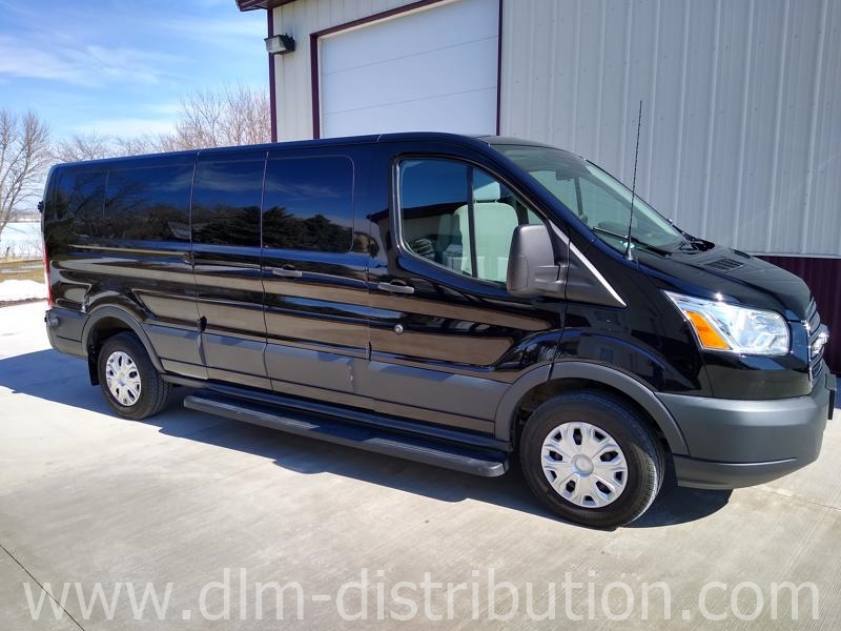 2016 Conversion Van Campervan, bed, toilet, inverter, 7 passenger Low mileage